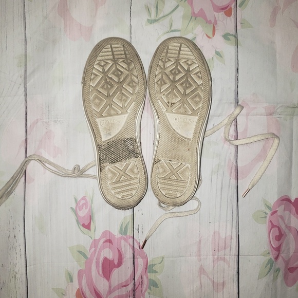 Rare Cream & Rose gold Converse - Picture 2 of 2